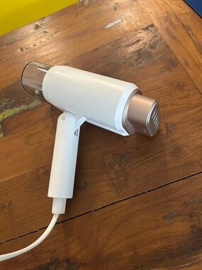 Newbealer Foldable Handheld Garment Steamer - White